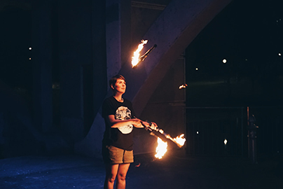 Lucy - Juggling Instructor at Dragon Mill- Local Fire Jam