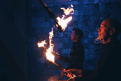 Phil / Ben - Fire Club Juggling - Local Fire Jam